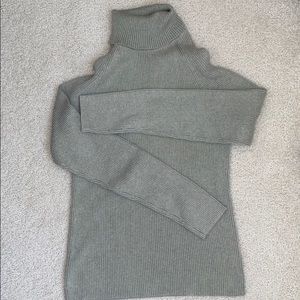 Jeanne Pierre turtleneck sweater